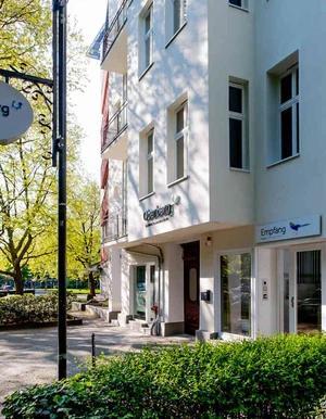 Au&szlig;enansicht der Oberberg Fachklinik Fasanenkiez in Berlin