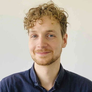 Portraitfoto Adrian Gahbler