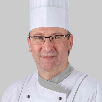 Portraitfoto Heinz Frommherz